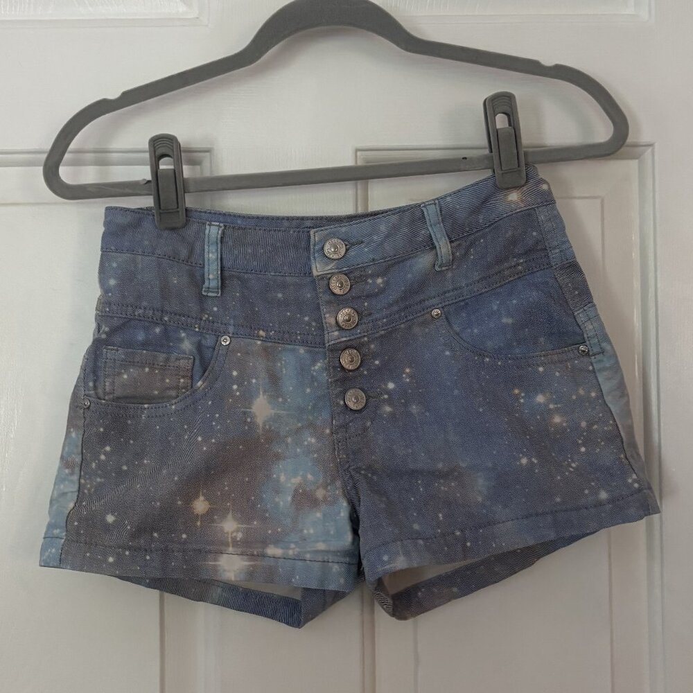 🚀 Delia’s Denim Shorts with Universe print– Size 5/6 🌌